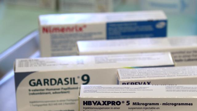 Der Impfstoff gegen HPV ist seit 02/2023 für alle Neun- bis 20-Järigen kostenlos. Neben dieser Impfung gibt es weitere sinnvolle Impfempfehlungen in Österreich.