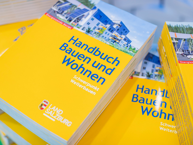 Handbuch Bauen und Wohnen (Symbolbild)